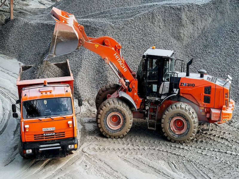 Аренда фронтального погрузчика Hitachi ZW310